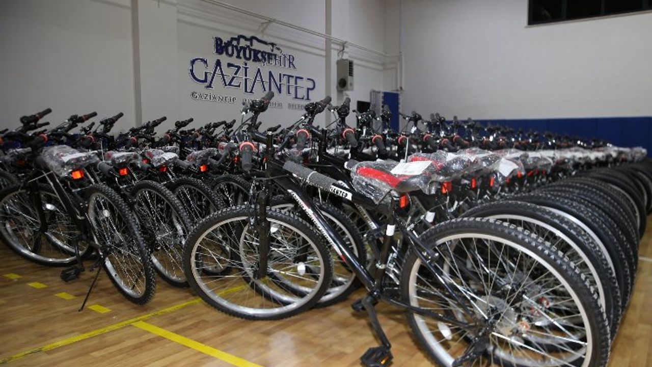 Gaziantep üretimli 30 bin bisiklet daha dağıtıldı