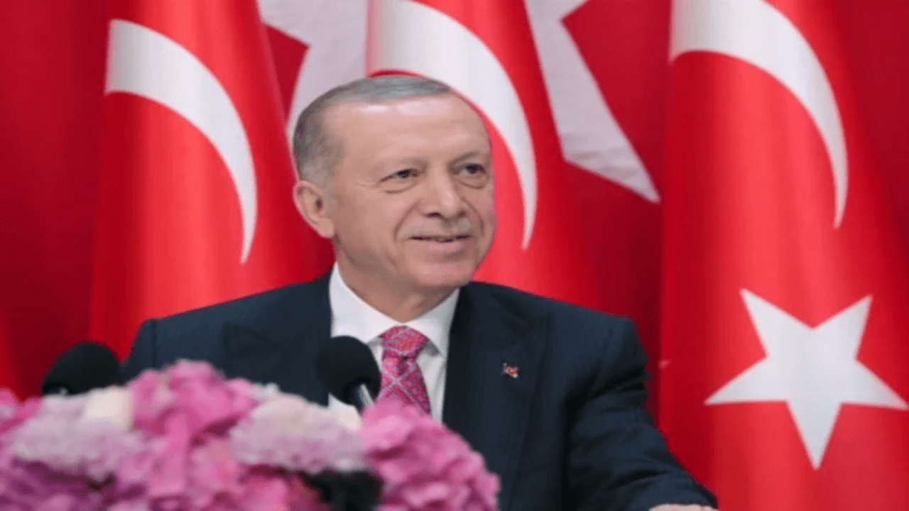 Cumhurbaşkanı Erdoğan'dan "Babalar Günü" mesajı