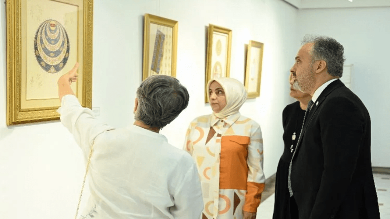 Bursa'da 'Saraydan Sanata' tezhip sergisi