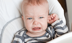 Çocuklarda orta kulak enfeksiyonu işitme kaybına neden olabilir!