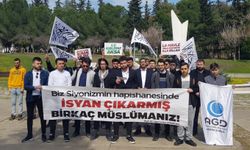Çukurova Üniversitesi öğrencilerinden Filistin'e destek eylemi