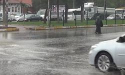 Meteoroloji'den 2 kente "kuvvetli" yağış uyarısı