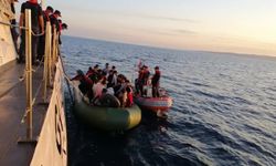 Muğla açıklarında 57 düzensiz göçmen ve 2 organizatör yakalandı