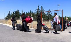 Türkiye'deki Suriyelilerin ülkelerine ziyaretleri askıya alındı