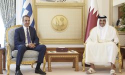 Yunanistan Başbakanı Miçotakis Katar'da 