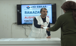 IHO-EBRAR Diyarbakır'da yüzlerce aileye alışveriş kartı dağıttı
