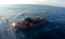 Balıkesir açıklarında 31 düzensiz göçmen yakalandı