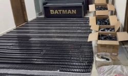 Batman'da ev baskınında çok sayıda silah malzemesi ele geçirildi