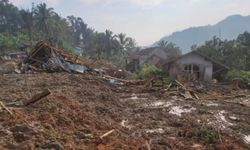 Endonezya'da toprak kayması: 5 ölü