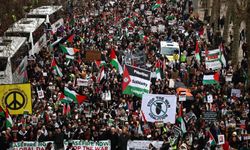 İngiltere'de Gazze'ye destek yürüyüşü