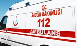 İzmir'de 2 otomobil çarpıştı: 1 ölü, 3 yaralı