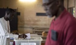 Senegal'de halk cumhurbaşkanı seçimi için sandık başına gitti