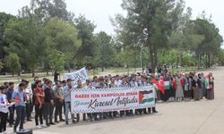 Çukurova Üniversitesi öğrencilerinden ABD'deki öğrencilerin Gazze eylemlerine destek