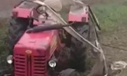 Devrilen traktörün altında kalan sürücü hayatını kaybetti 
