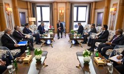 Dışişleri Bakanı Hakan Fidan, Malezya Başbakanı Enver ile görüştü