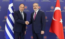 Dışişleri BakanıFidan, Yunan mevkidaşı Yerapetritis ile bir araya geldi