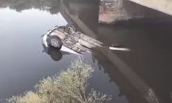 Hatay'da sulama kanalına devrilen otomobilde 2 kişi hayatını kaybetti 