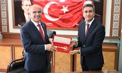 Malatya Büyükşehir Belediye Başkanı Er, göreve başladı