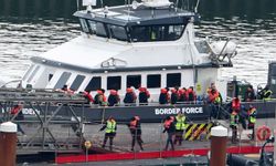 Manş Denizi’ni geçmeye çalışan teknede 5 göçme öldü 