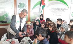 Peygamber Sevdalıları çocuk kulübünden Filistin’e anlamlı destek 
