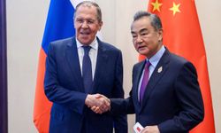 Rusya Dışişleri Bakanı Lavrov, Çinli mevkidaşı Vang Yi ile görüştü