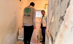 Umut Kervanı Şırnak'ta onlarca aileye gıda yardımında bulundu