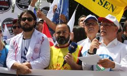 Adana'da eğitim sendikaları öğretmene saldırıyı kınadı