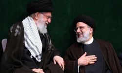 Hamanei'den, İran Cumhurbaşkanı Reisi için 5 günlük yas ve taziye mesajı