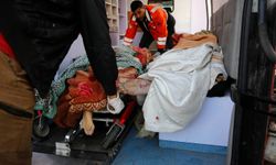 İşgal çetesi Refah'a saldırdı: 4'ü çocuk 7 şehid
