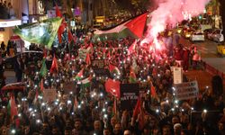 İstanbul'da binler Filistin için yürüdü