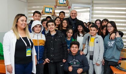 İstanbul Beylikdüzü'nde öğrencilere kitap desteği