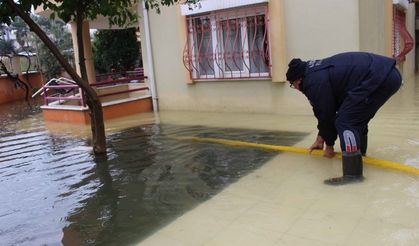 Sel mağduru Antalya'da hayat normale dönüyor
