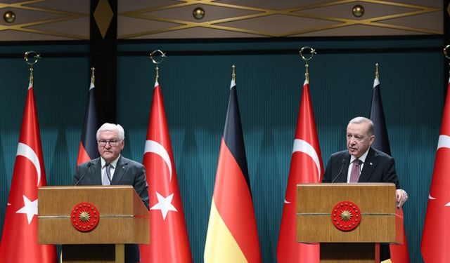 Cumhurbaşkanı Erdoğan ve Alman mevkidaşı Steinmeier ortak basın açıklaması yaptı 