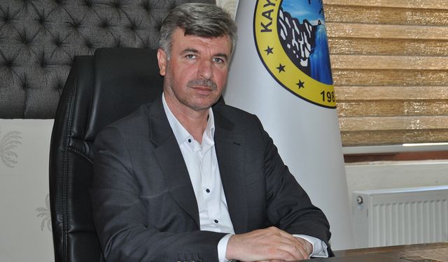 HÜDA PAR'lı Belediye Başkanı Özhan Mevlid etkinliği için maaşını bağışladı