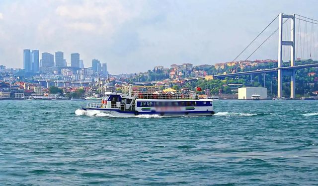 Boğaz'da gemi trafiği askıya alındı