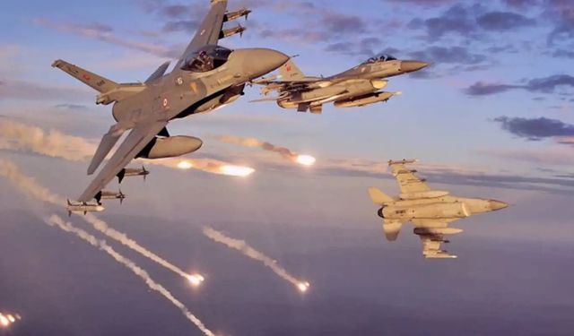  Irak'ın kuzeyine hava harekâtı:12 PKK'li öldürüldü