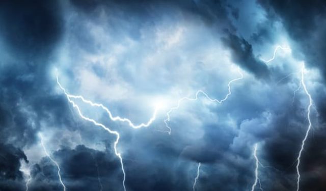 Meteorolojiden gök gürültülü sağanak yağış uyarısı