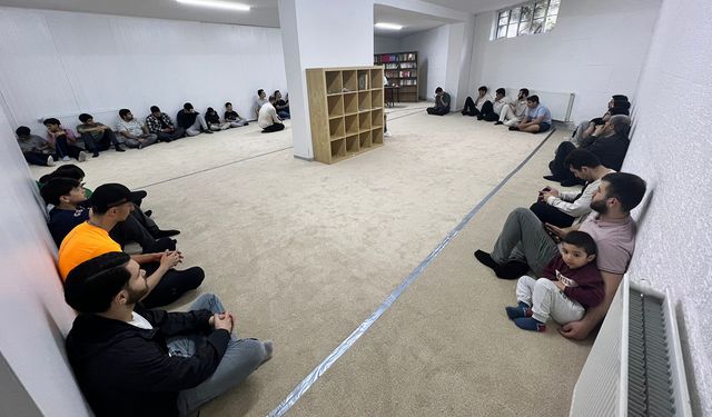 Müslüman Gençler için Belçika'da gençlik merkezi açıldı