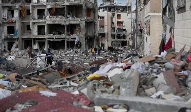 Siyonist işgal rejimi, Gazze'ye gece boyu saldırdı