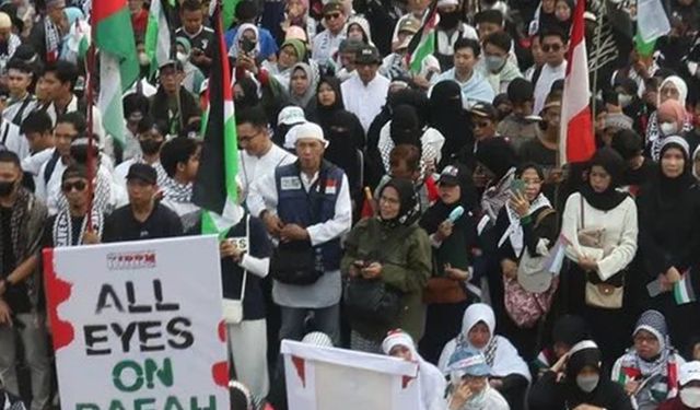 Endonezya'da Gazze'deki soykırım protesto edildi