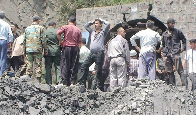 İran’da maden ocağı alanında heyelan: 4 kişi göçük altında kaldı