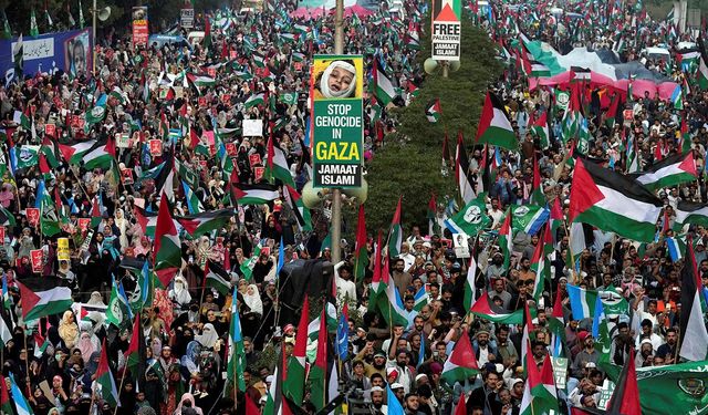 Pakistan'da siyonist rejimin Gazze saldırıları protesto edildi