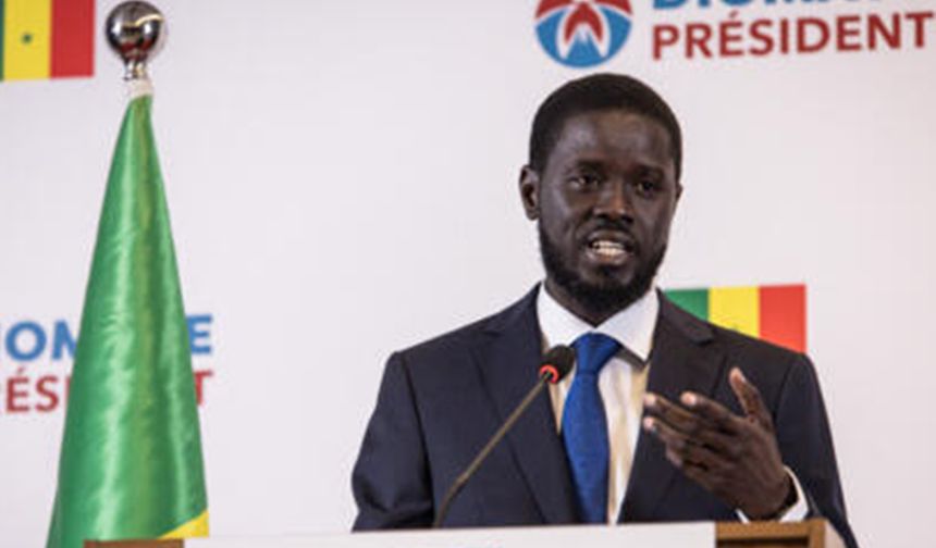 Senegal'de cumhurbaşkanı seçimini Bassirou Diomaye Faye kazandı